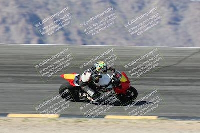 media/May-10-2025-Race Pace (Sat) [[db32fef2da]]/Vested/3-Bowl Set 1 (9am)/